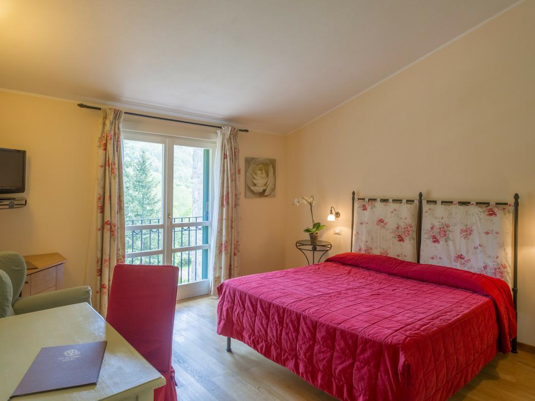 פונטרמולי Ca Del Moro Resort & Spa מראה חיצוני תמונה