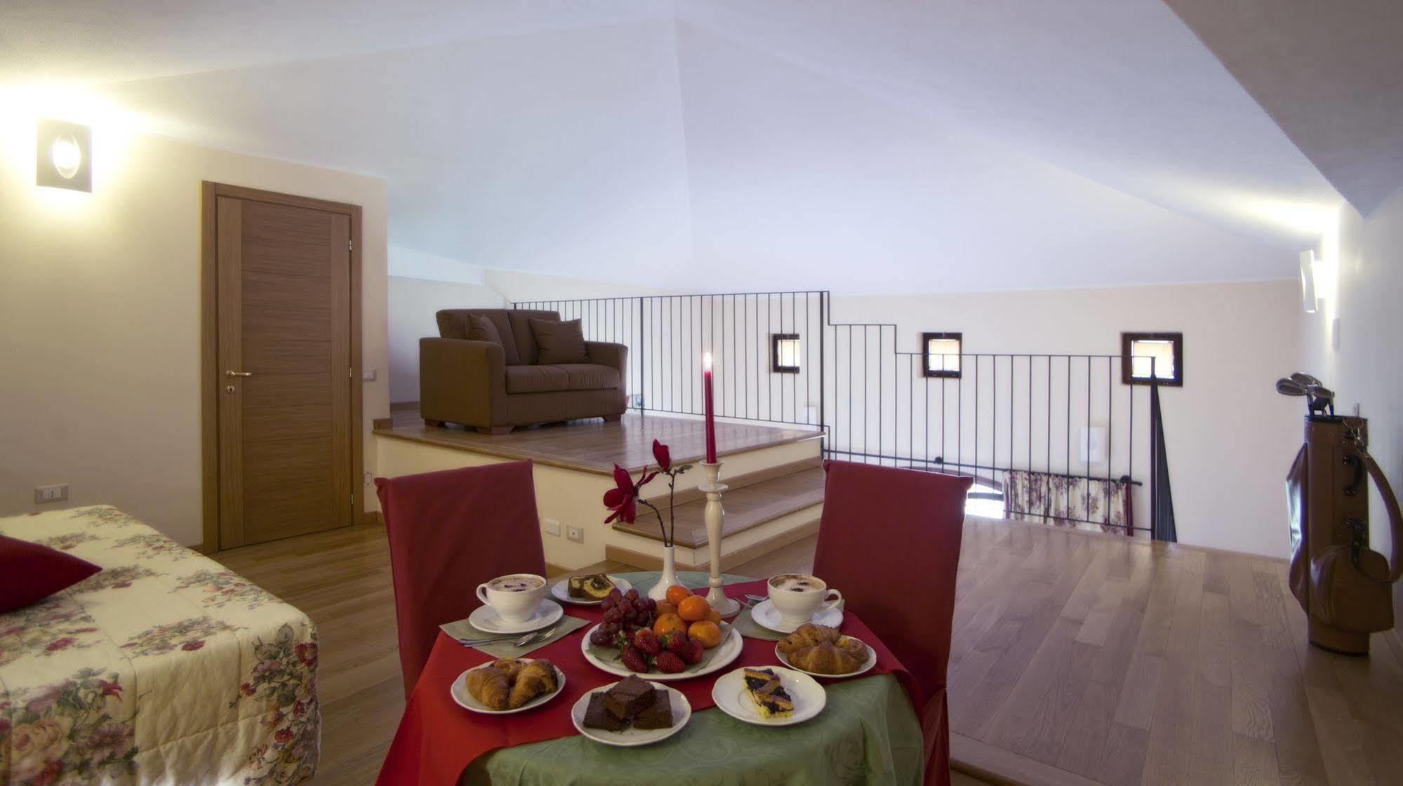 פונטרמולי Ca Del Moro Resort & Spa מראה חיצוני תמונה