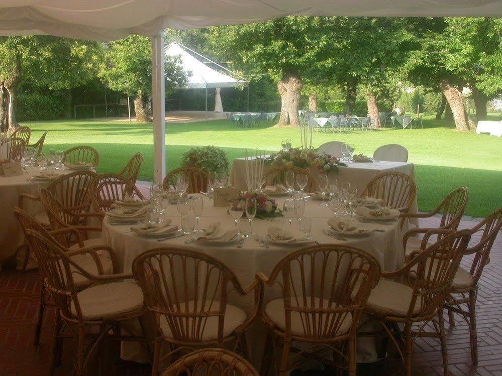פונטרמולי Ca Del Moro Resort & Spa מראה חיצוני תמונה